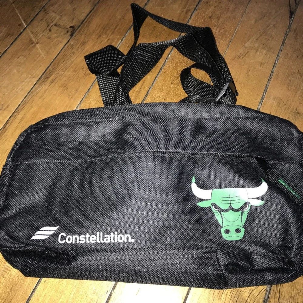 Chicago Bulls - ** Fanny Pack ** _ **‎ SGA_ 2022-23 Season_NEW!!!